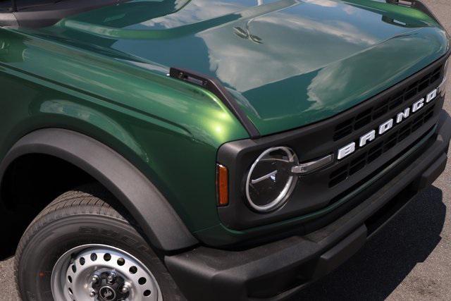 new 2025 Ford Bronco car, priced at $45,665