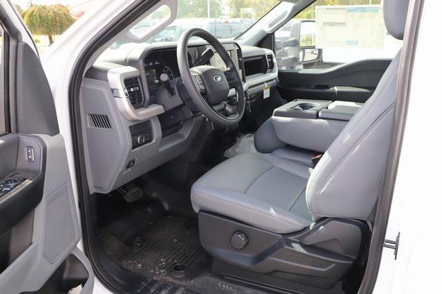 new 2025 Ford F-450 car, priced at $91,900