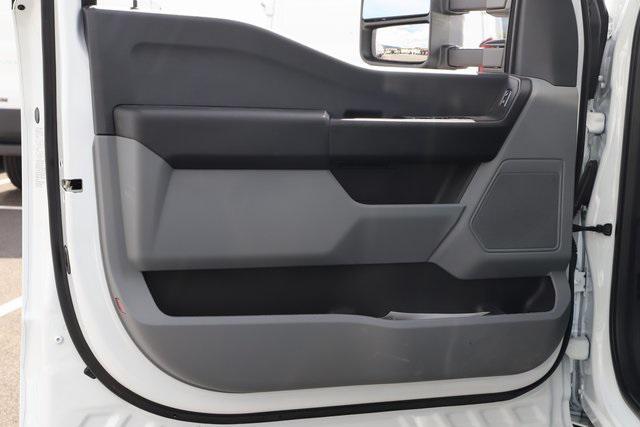 new 2025 Ford F-450 car, priced at $91,900