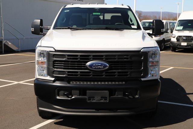 new 2025 Ford F-250 car, priced at $57,230