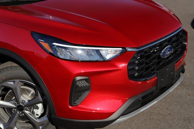 new 2025 Ford Escape car, priced at $33,416