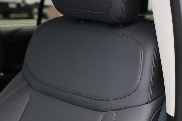 new 2025 Ford Expedition Max car, priced at $73,499