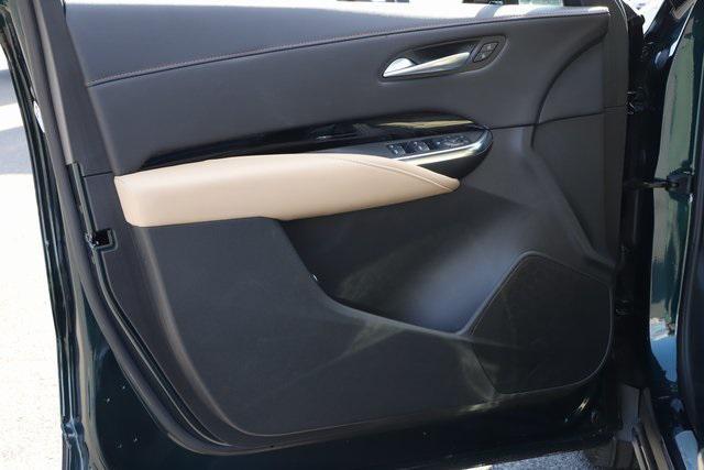 used 2024 Cadillac XT4 car, priced at $34,967