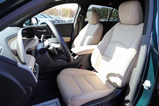 used 2024 Cadillac XT4 car, priced at $34,967