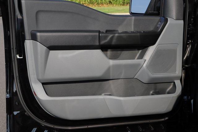 new 2025 Ford F-150 car, priced at $45,999