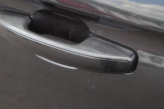 new 2025 Ford Expedition car, priced at $82,099