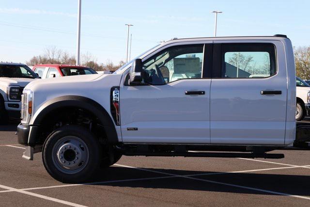 new 2024 Ford F-450 car, priced at $59,045