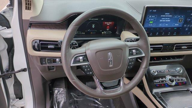 used 2022 Lincoln Nautilus car, priced at $40,040