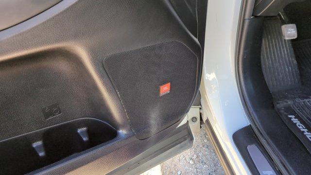 used 2019 Toyota Highlander car, priced at $27,106