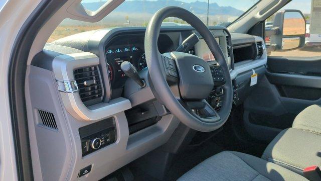new 2025 Ford F-350 car, priced at $55,445