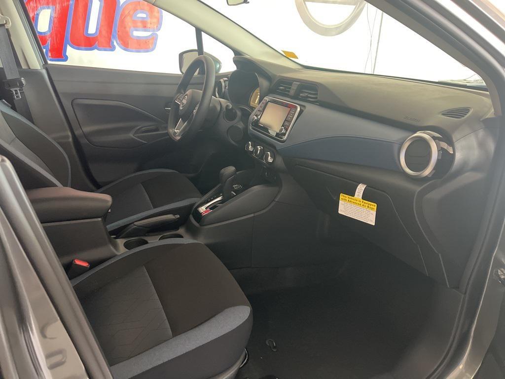 new 2025 Nissan Versa car