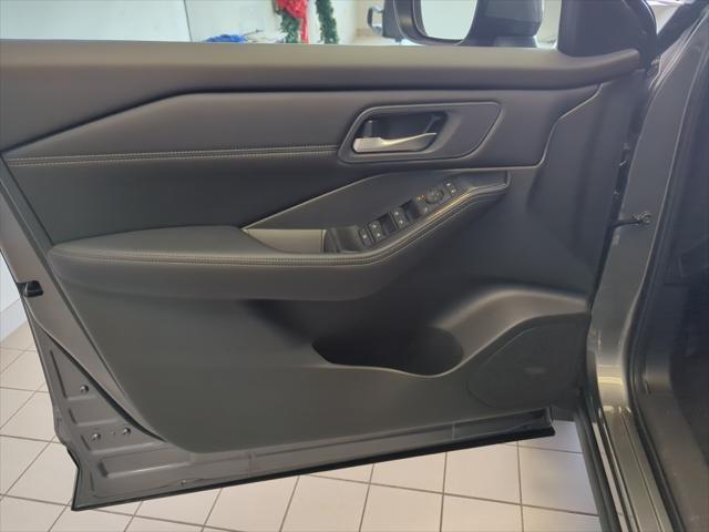 new 2025 Nissan Rogue car, priced at $35,031