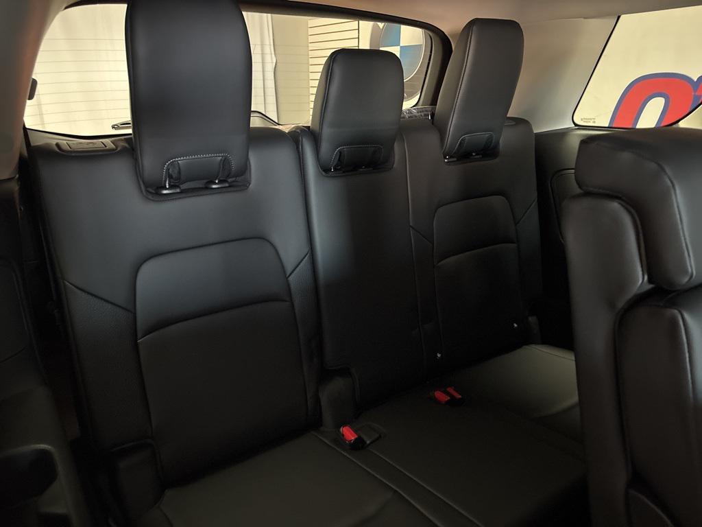 new 2025 Nissan Pathfinder car, priced at $41,604