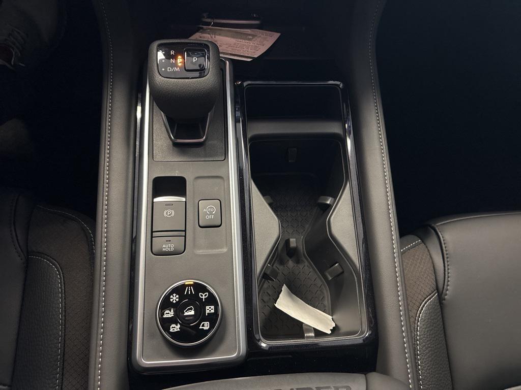 new 2025 Nissan Pathfinder car, priced at $41,604