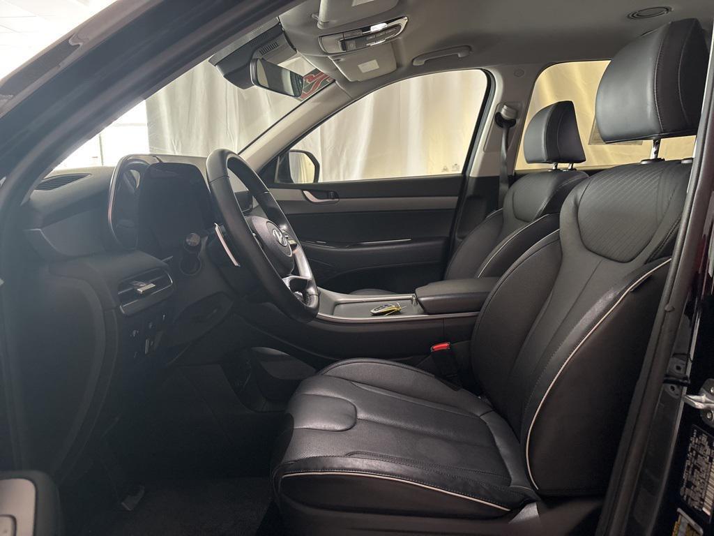 used 2025 Hyundai Palisade car, priced at $35,803