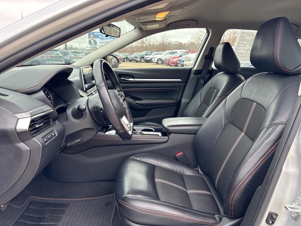 used 2023 Nissan Altima car, priced at $20,098