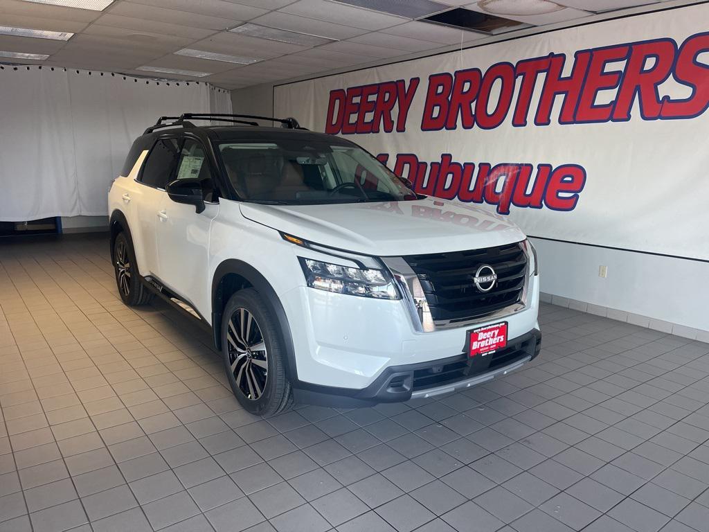 new 2025 Nissan Pathfinder car, priced at $53,851