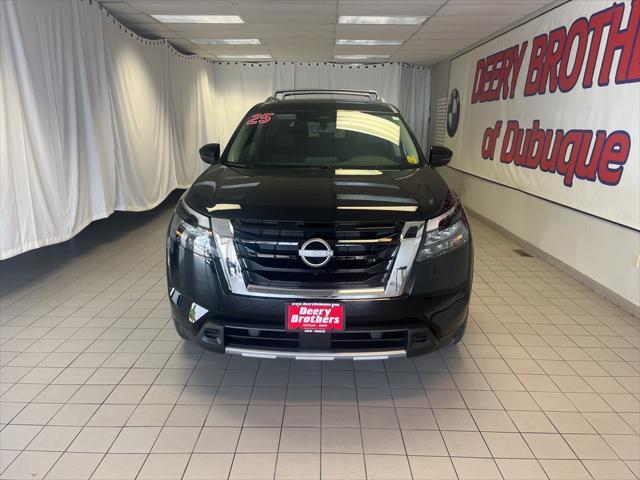 new 2025 Nissan Pathfinder car, priced at $49,835