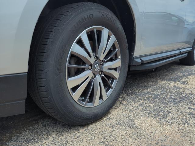 used 2018 Nissan Pathfinder car, priced at $14,955