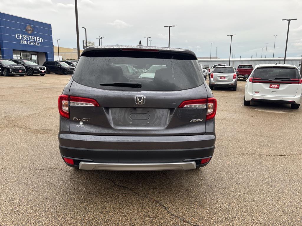 used 2021 Honda Pilot car, priced at $28,684