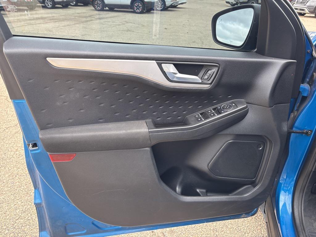 used 2020 Ford Escape car, priced at $13,495