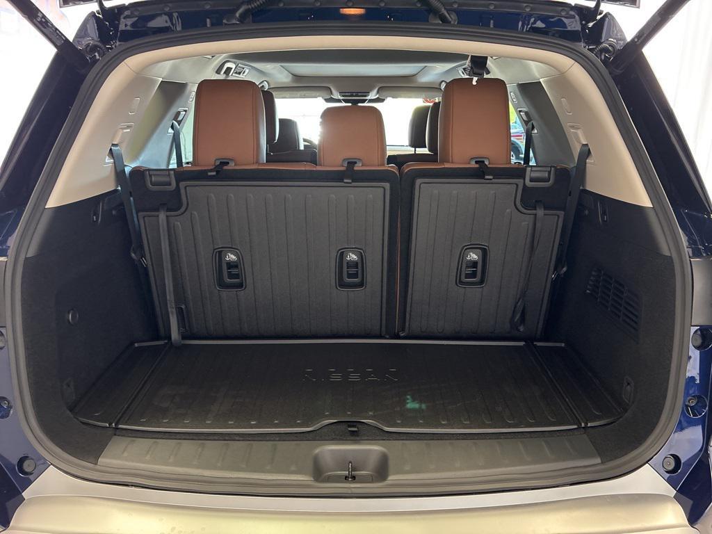 new 2025 Nissan Pathfinder car, priced at $47,050