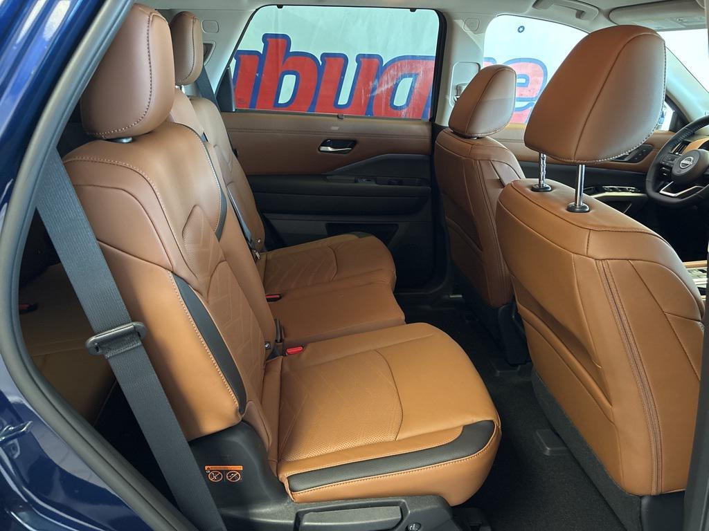 new 2025 Nissan Pathfinder car, priced at $47,050