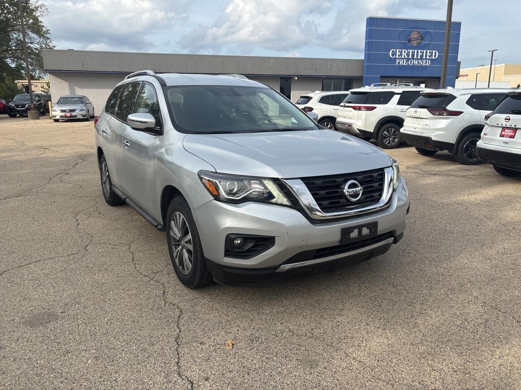 used 2018 Nissan Pathfinder car, priced at $13,943