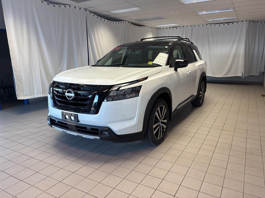 new 2025 Nissan Pathfinder car, priced at $50,895