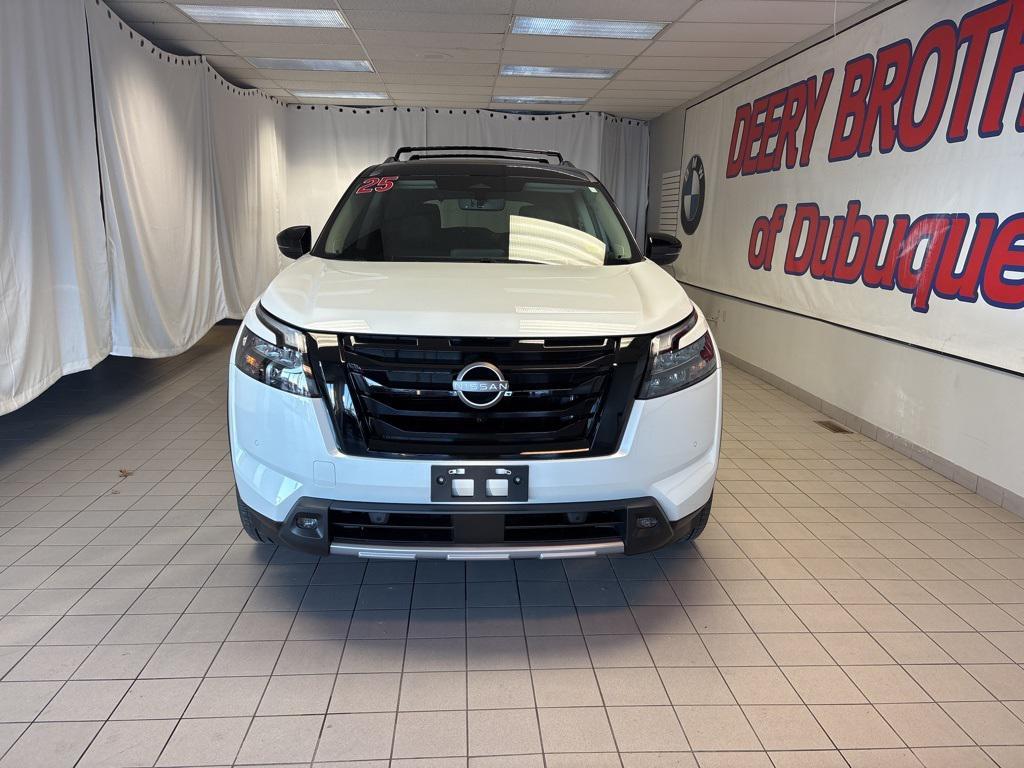 new 2025 Nissan Pathfinder car, priced at $50,895