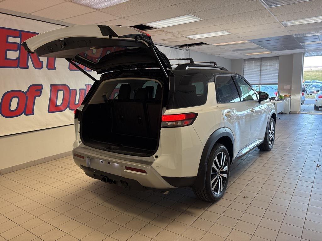 new 2025 Nissan Pathfinder car, priced at $50,895