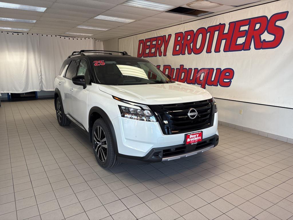 new 2025 Nissan Pathfinder car, priced at $49,445