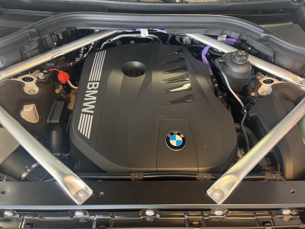 new 2026 BMW X7 car, priced at $103,635