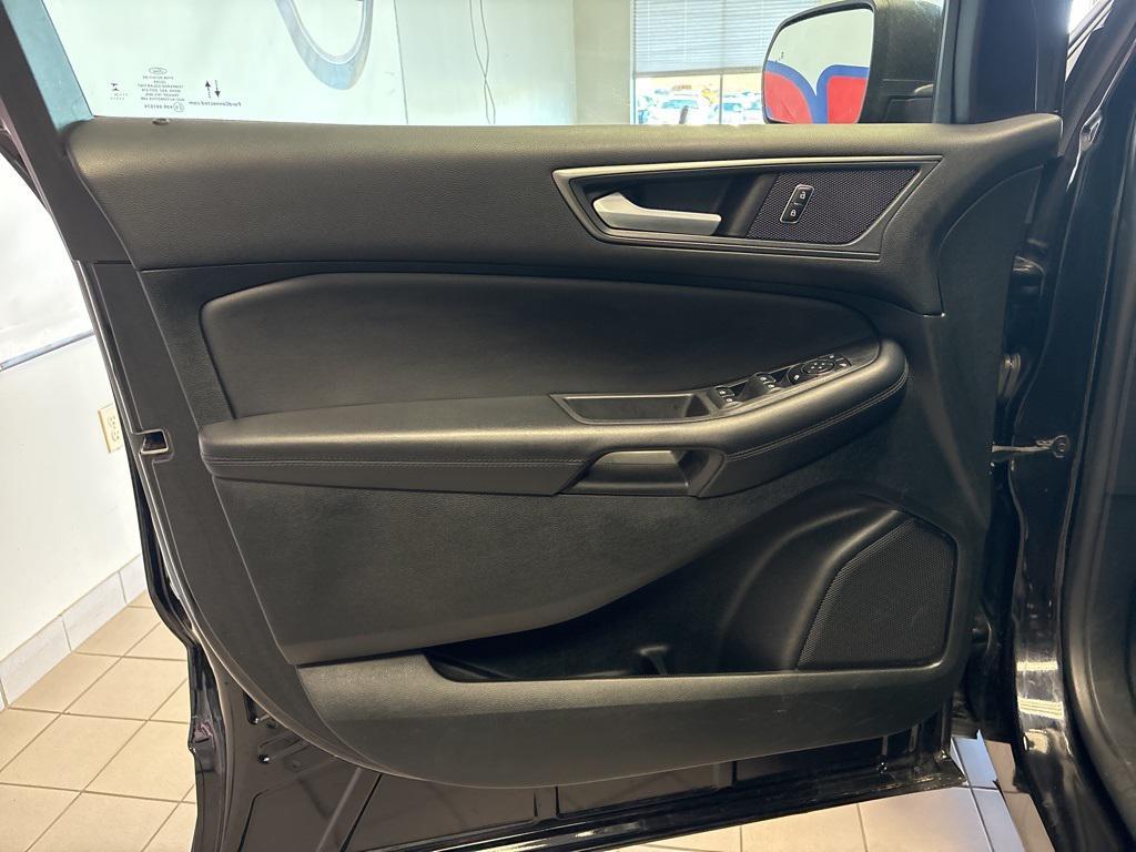 used 2023 Ford Edge car, priced at $18,710