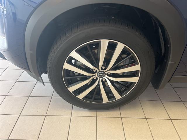 used 2023 Nissan Pathfinder car, priced at $38,462
