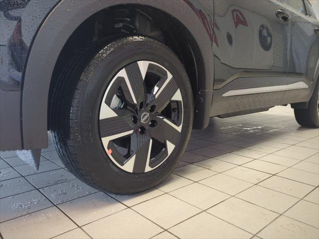 new 2025 Nissan Kicks car, priced at $26,617