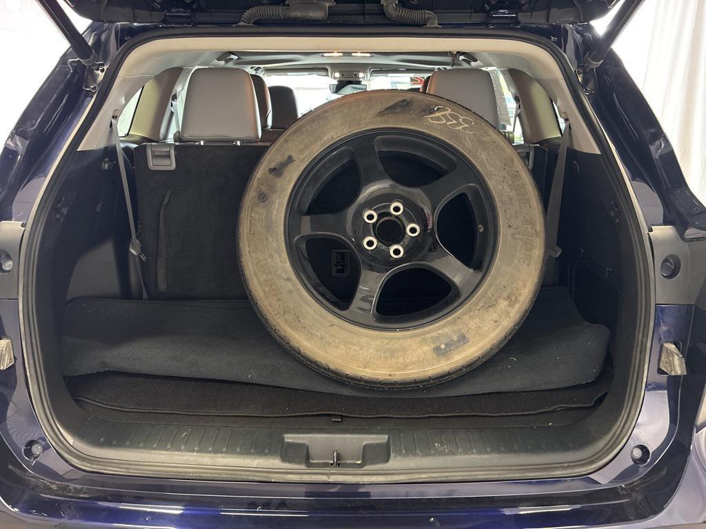 used 2022 Toyota Highlander car, priced at $30,989