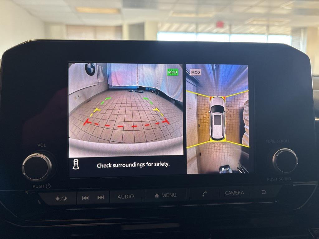 new 2025 Nissan Pathfinder car, priced at $41,620