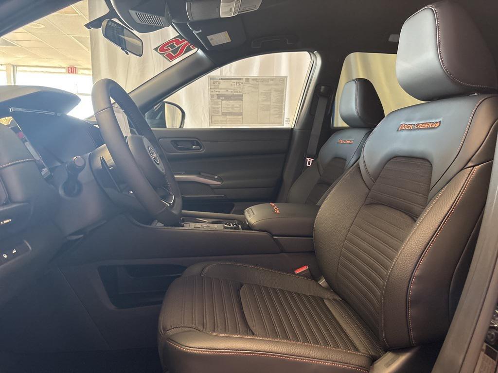 new 2025 Nissan Pathfinder car, priced at $41,620