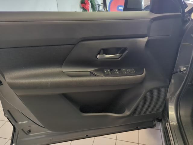 new 2025 Nissan Kicks car, priced at $26,636