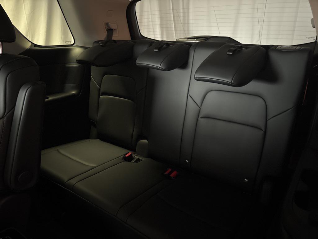 new 2025 Nissan Pathfinder car, priced at $51,380