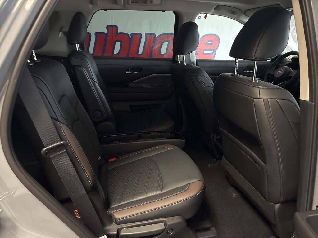 new 2025 Nissan Pathfinder car, priced at $51,380