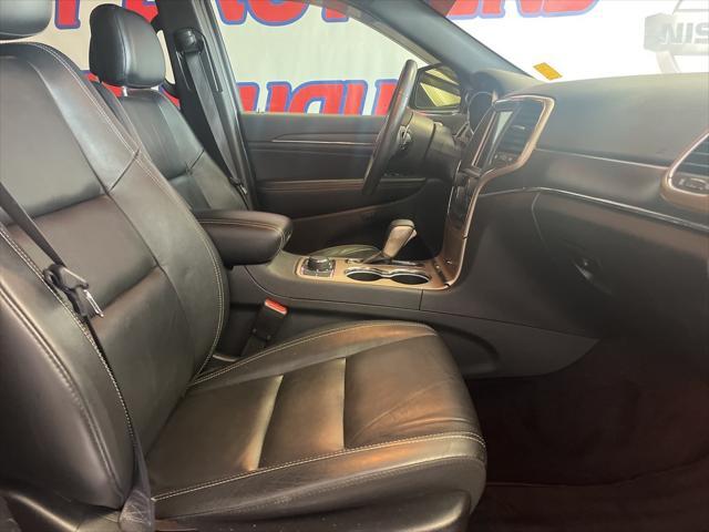 used 2017 Jeep Grand Cherokee car, priced at $14,187