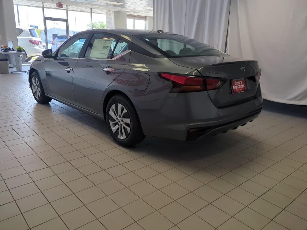 new 2025 Nissan Altima car, priced at $26,703