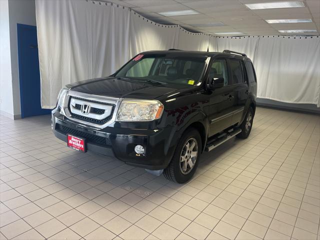used 2010 Honda Pilot car, priced at $6,825