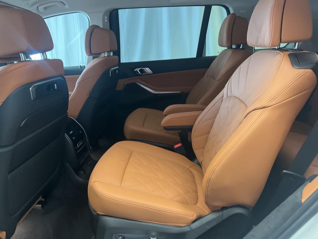 new 2026 BMW X7 car, priced at $92,975