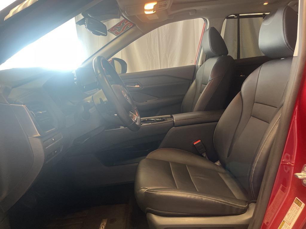 used 2023 Nissan Rogue car, priced at $21,622