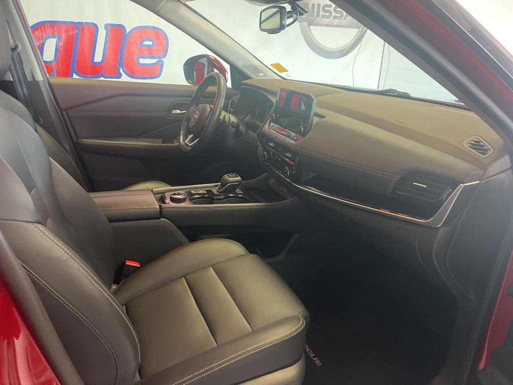 used 2023 Nissan Rogue car, priced at $21,622