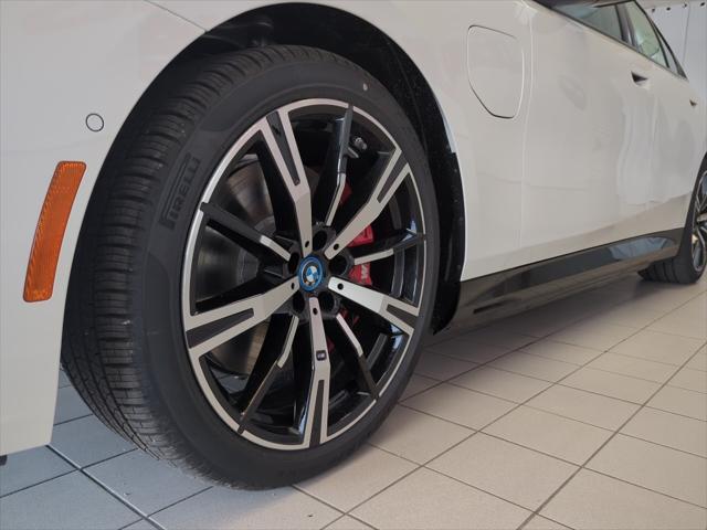 new 2025 BMW 550e car, priced at $82,655