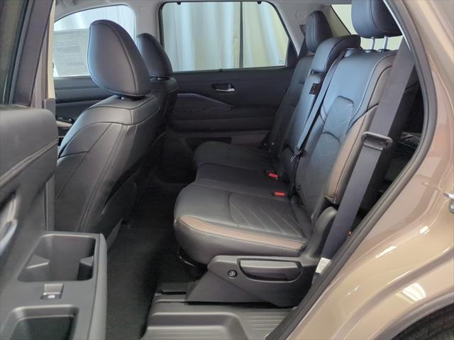 new 2025 Nissan Pathfinder car, priced at $53,935